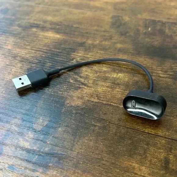 Fitbit Inspire and Inspire HR Charging Cable - Picture 1 of 2